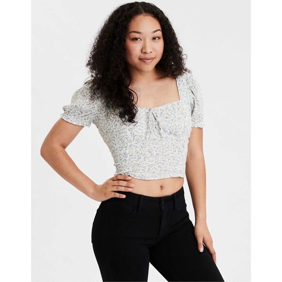 ✨AMERICAN EAGLE OUTFITTERS Women’s Short-sleeved Smocked Sz Large Top✨ - Picture 3 of 5